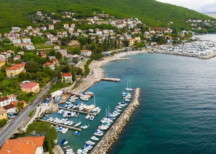 Luxury Dana Indoor Pool And Sauna Willa Ičići